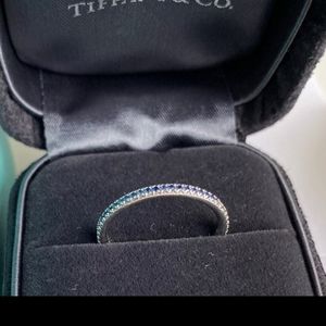 Authentic tiffany & co 18k white gold sapphire eternity ring